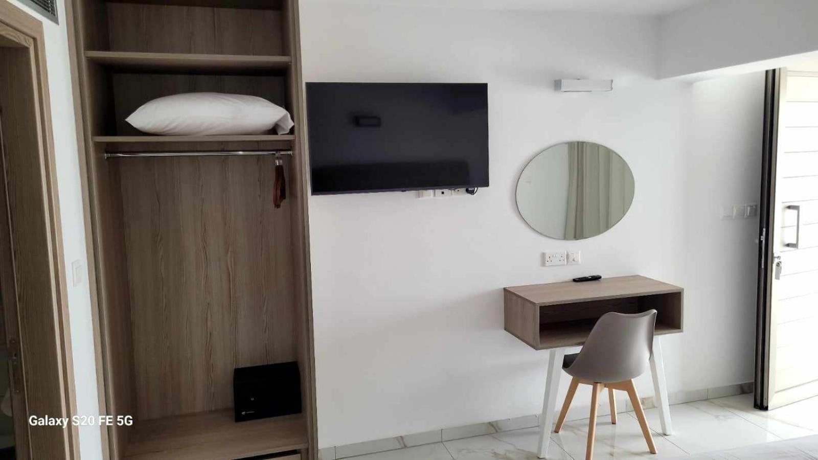 Simos Magic Beach Hotel Apts Agia Napa Exterior foto